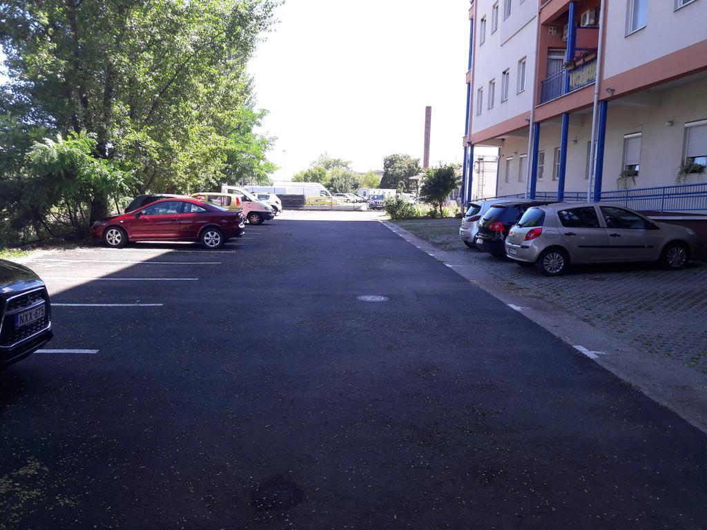 Orchidea Apartman Eger Exterior photo